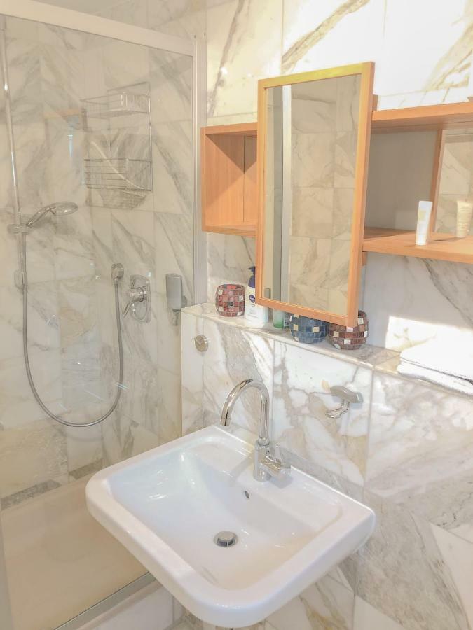 F10 Apartments Roth Pfaffenhofen an der Roth Ngoại thất bức ảnh